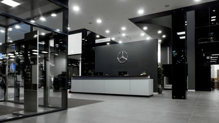 Автосалон Mercedes benz