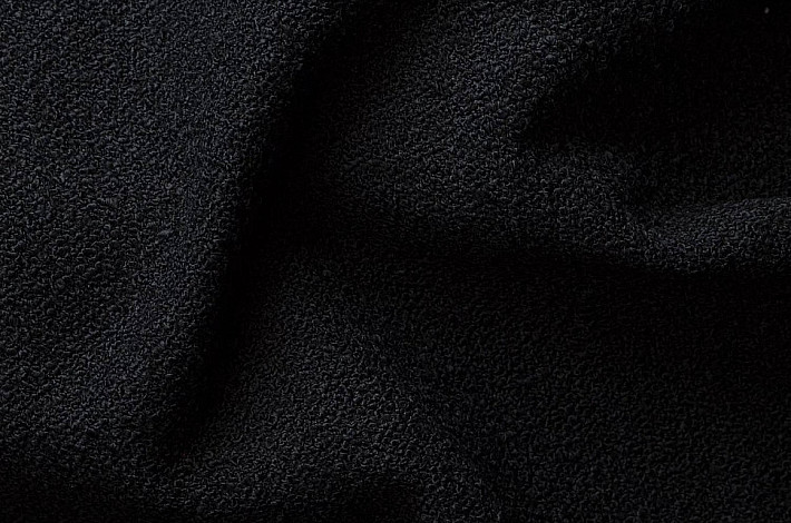 ▪20 Black